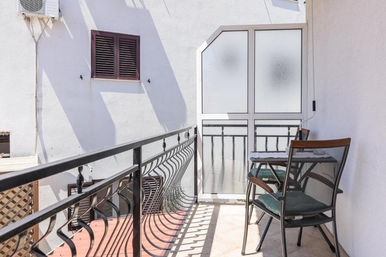 Apartmani Suki Trogir Kültér fotó