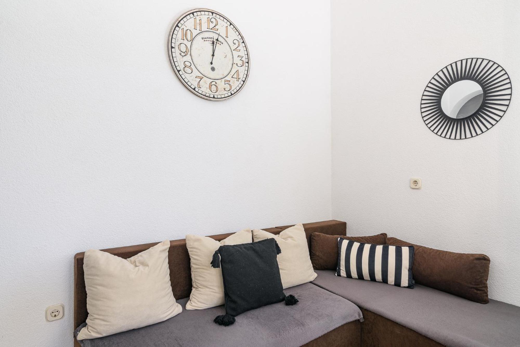 Apartmani Suki Trogir Kültér fotó