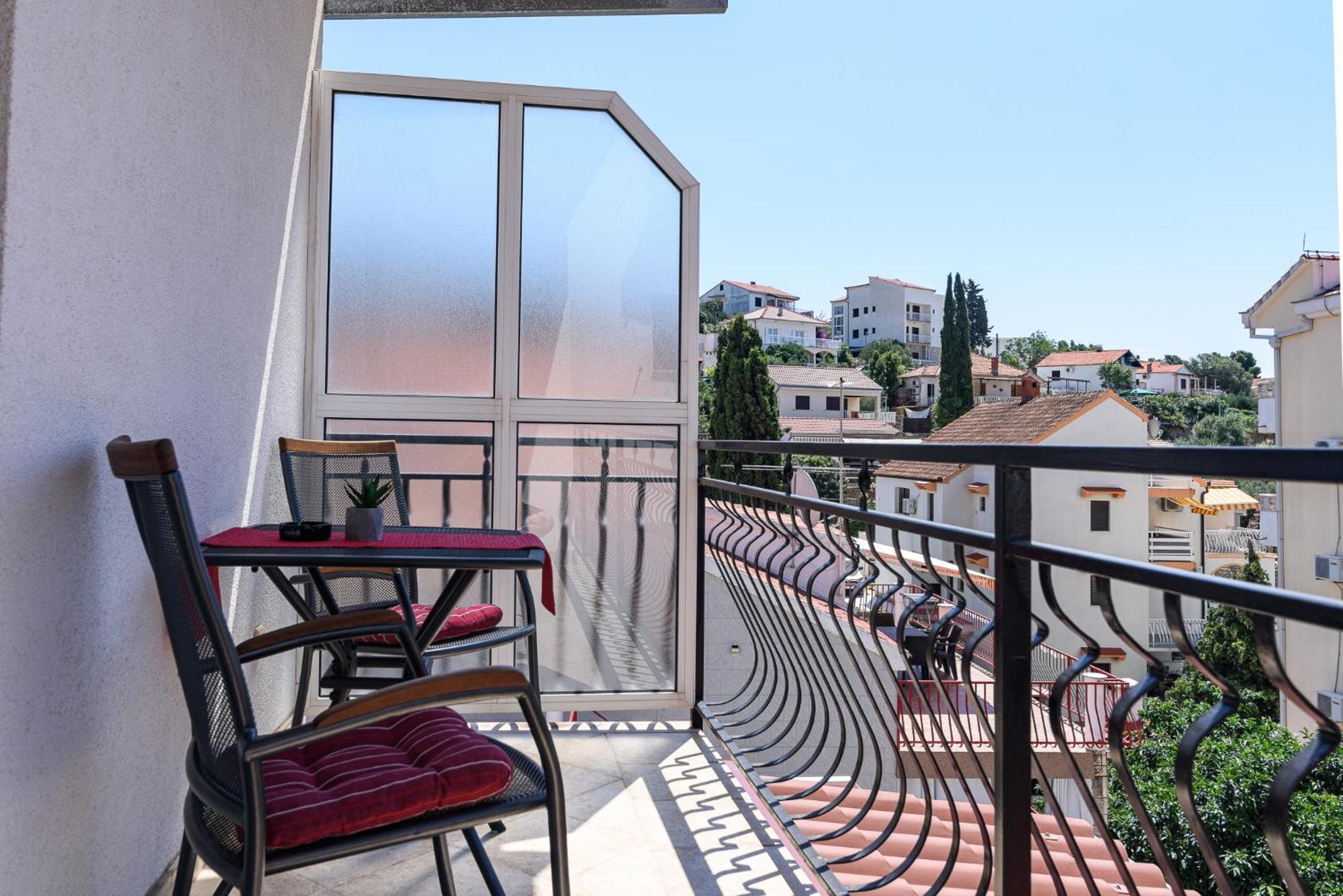 Apartmani Suki Trogir Kültér fotó